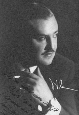 <span class="mw-page-title-main">Luis César Amadori</span> Italian-Argentine film director and screenwriter