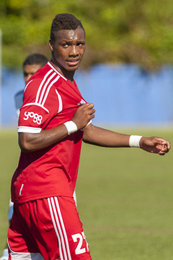 <span class="mw-page-title-main">Michael Seaton (footballer)</span> Jamaican footballer (born 1996)