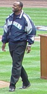 <span class="mw-page-title-main">Alvin Davis</span> American baseball player (born 1960)