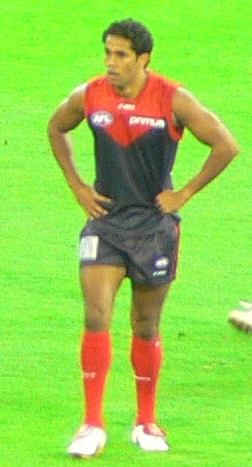 <span class="mw-page-title-main">Aaron Davey</span> Australian rules footballer, born 1983