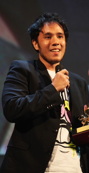 <span class="mw-page-title-main">Metro Manila Film Festival Award for Best Director</span>