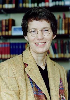 <span class="mw-page-title-main">Barbara Aland</span> German theologian and professor