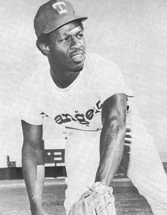 <span class="mw-page-title-main">Lenny Randle</span> American baseball player (born 1949)