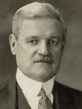 <span class="mw-page-title-main">1927 Chicago mayoral election</span> American election