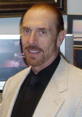 <span class="mw-page-title-main">Terry Goodkind</span> American writer (1948–2020)