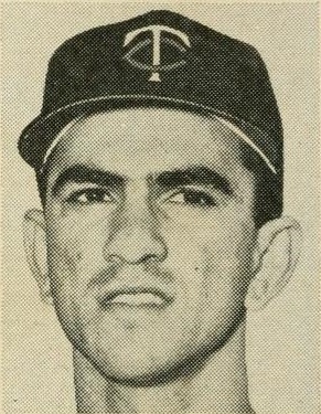 <span class="mw-page-title-main">Camilo Pascual</span> Cuban baseball player (born 1934)