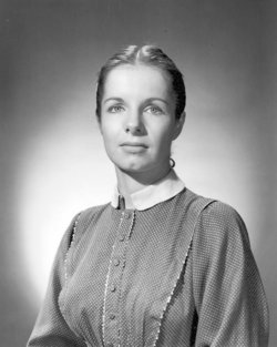 <span class="mw-page-title-main">Phyllis Love</span> American actress