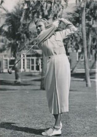 <span class="mw-page-title-main">Helen Dettweiler</span> American professional golfer (1914–1990)