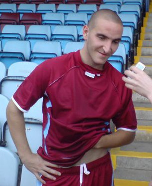 <span class="mw-page-title-main">Martin Paterson</span> Football manager and former player (born 1987)