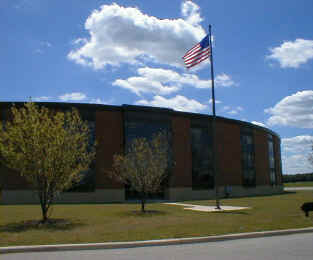 <span class="mw-page-title-main">Huntley, Illinois</span> Village in Illinois, United States