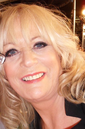 <span class="mw-page-title-main">Sherrie Hewson</span> English actress (born 1950)