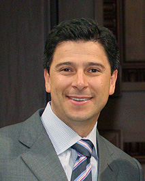 <span class="mw-page-title-main">Fabian Núñez</span> American politician