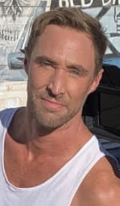 <span class="mw-page-title-main">Kyle Lowder</span> American actor (born 1980)