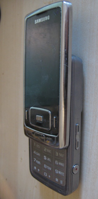 <span class="mw-page-title-main">Samsung SGH-G800</span> Mobile phone model