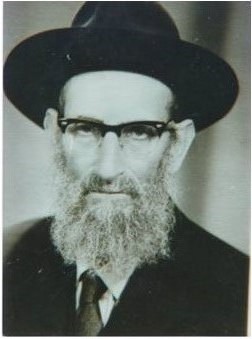 <span class="mw-page-title-main">Amram Aburbeh</span> Israeli-Moroccan rabbi