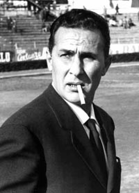 <span class="mw-page-title-main">Carmelo Di Bella</span> Italian footballer and manager