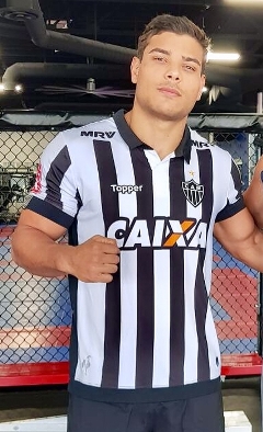 <span class="mw-page-title-main">Paulo Costa</span> Brazilian mixed martial artist (born 1991)