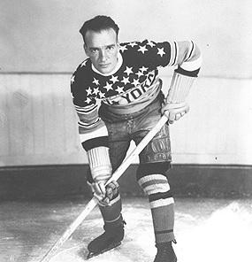 <span class="mw-page-title-main">Bullet Joe Simpson</span> Ice hockey player