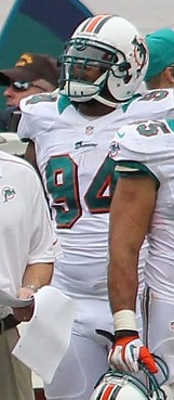 <span class="mw-page-title-main">Randy Starks</span> American football player and coach (born 1983)