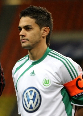 <span class="mw-page-title-main">Josué (footballer, born 1979)</span> Brazilian footballer