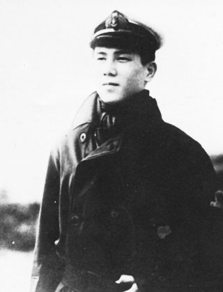 <span class="mw-page-title-main">Junichi Sasai</span> Japanese Naval aviation officer (1918–1942)