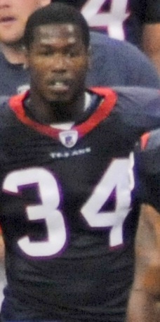 <span class="mw-page-title-main">Dominique Barber</span> American football player and administrator (born 1986)