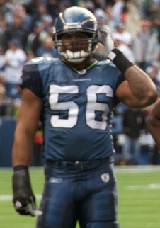 <span class="mw-page-title-main">Leroy Hill</span> American football player (born 1982)