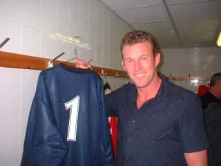 <span class="mw-page-title-main">Dave Beasant</span> English footballer