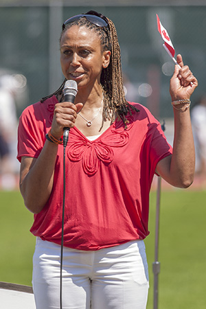 <span class="mw-page-title-main">Charmaine Crooks</span> Canadian athlete and administrator