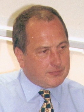 <span class="mw-page-title-main">Ron Davies (Welsh politician)</span> Welsh politician