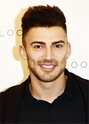 <span class="mw-page-title-main">Jake Quickenden</span> English singer, footballer