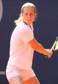 <span class="mw-page-title-main">Meghann Shaughnessy</span> American tennis player (born 1979)