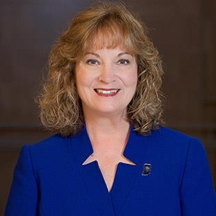 <span class="mw-page-title-main">Glenda Ritz</span> Former Indiana Superintendent of Public Instruction (2013-17)