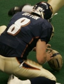 <span class="mw-page-title-main">John Dutton (quarterback)</span> American football player (born 1975)