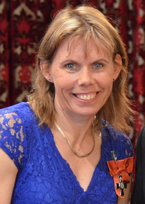 <span class="mw-page-title-main">Julie Seymour</span> New Zealand netball coach, netball player and middle distance runner