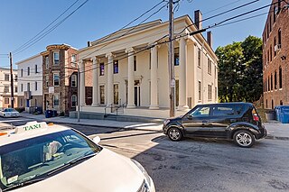 <span class="mw-page-title-main">Alvah Kittredge House</span> Historic house in Massachusetts, United States