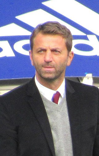 <span class="mw-page-title-main">Tim Sherwood</span> English association football player and manager