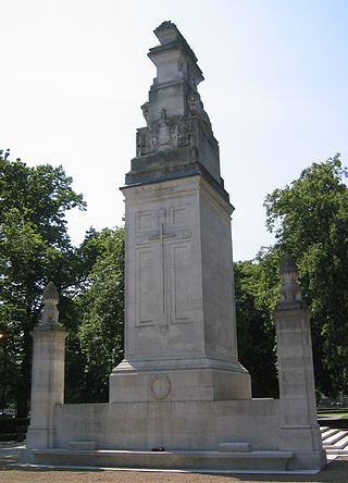 <span class="mw-page-title-main">Southampton Cenotaph</span> War memorial in Southampton, England