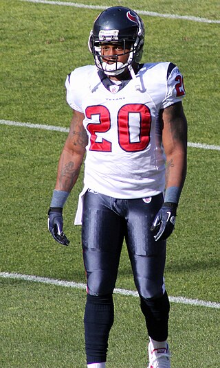 <span class="mw-page-title-main">Steve Slaton</span> American gridiron football player (born 1986)