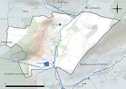 Carte en couleur présentant le réseau hydrographique de la commune