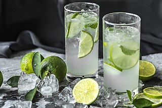 <span class="mw-page-title-main">Caipirinha</span> Brazils national cocktail