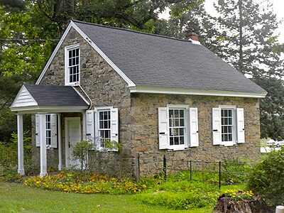 Old school at Middletown Friends Meeting House