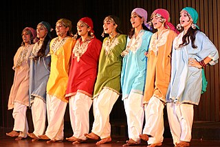 <span class="mw-page-title-main">Kashmiris</span> Ethnolinguistic group native to the Kashmir Valley