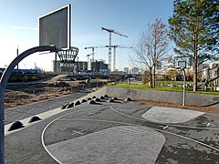 Streetballplatz und Laufbahn