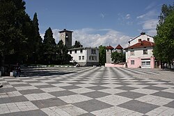 Dolna Banya square with the clock-tower and the Library