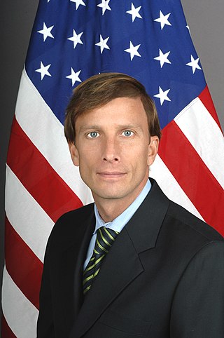 <span class="mw-page-title-main">Mark R. Dybul</span> American diplomat