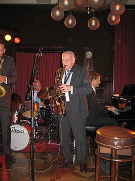 Piet Noordijk tijdens een Concert in Amsterdam in 2009