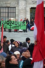 Protest hikoi yn ystod dadl Foreshore a Seabed yn 2004