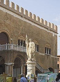   Palazzo dei Trecento