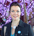 Bellamy Young interpreta Monica West